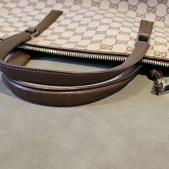 Authentic Gucci light pink monogram canvas shoulder bag - Picture 13 of 16